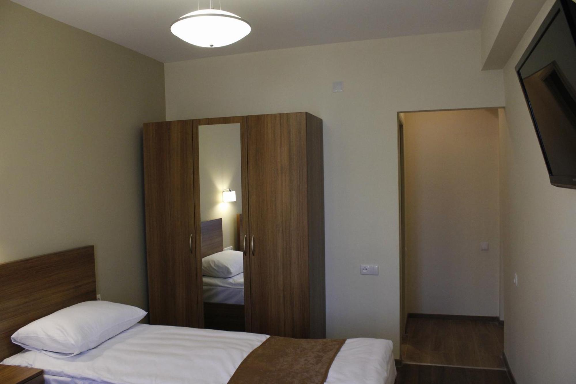 5Th Floor Guest House Erevan Quarto foto