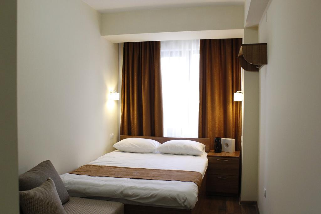 5Th Floor Guest House Erevan Quarto foto